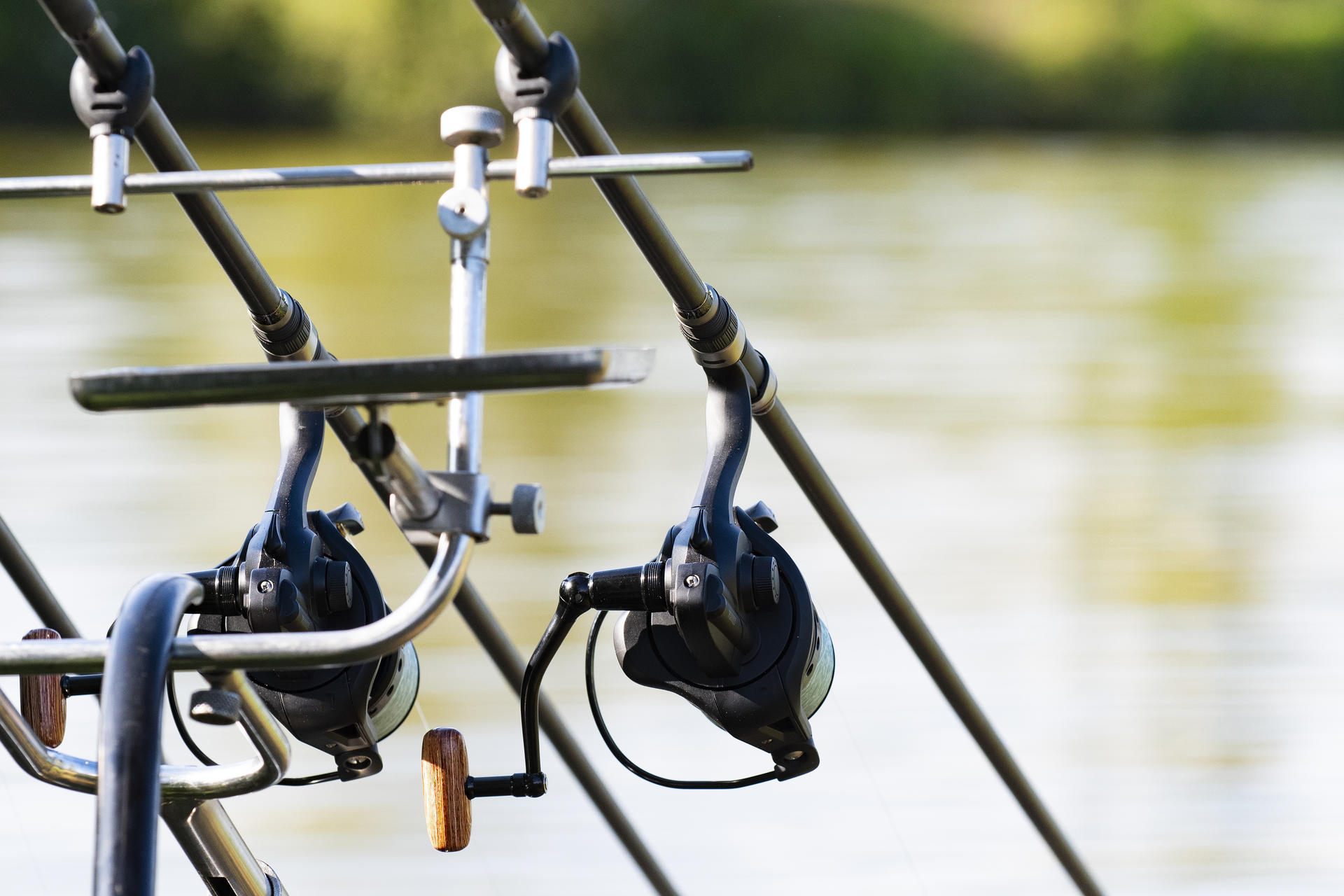Matériel De Pêche à La Carpe – Gamme Deception, Neuf Sous Emballage